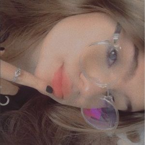 Meet your Posher, Cherish